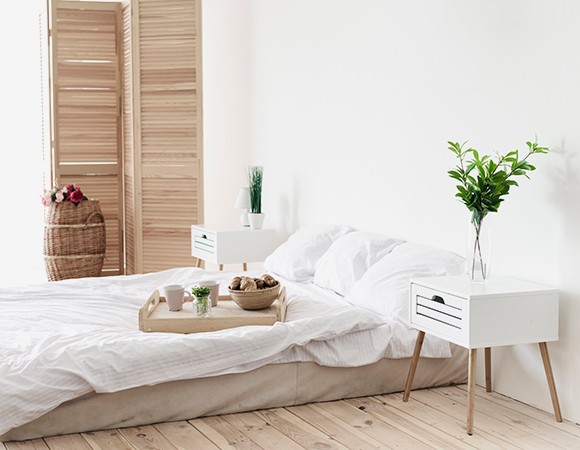 How To Decorate Your Bedroom?
